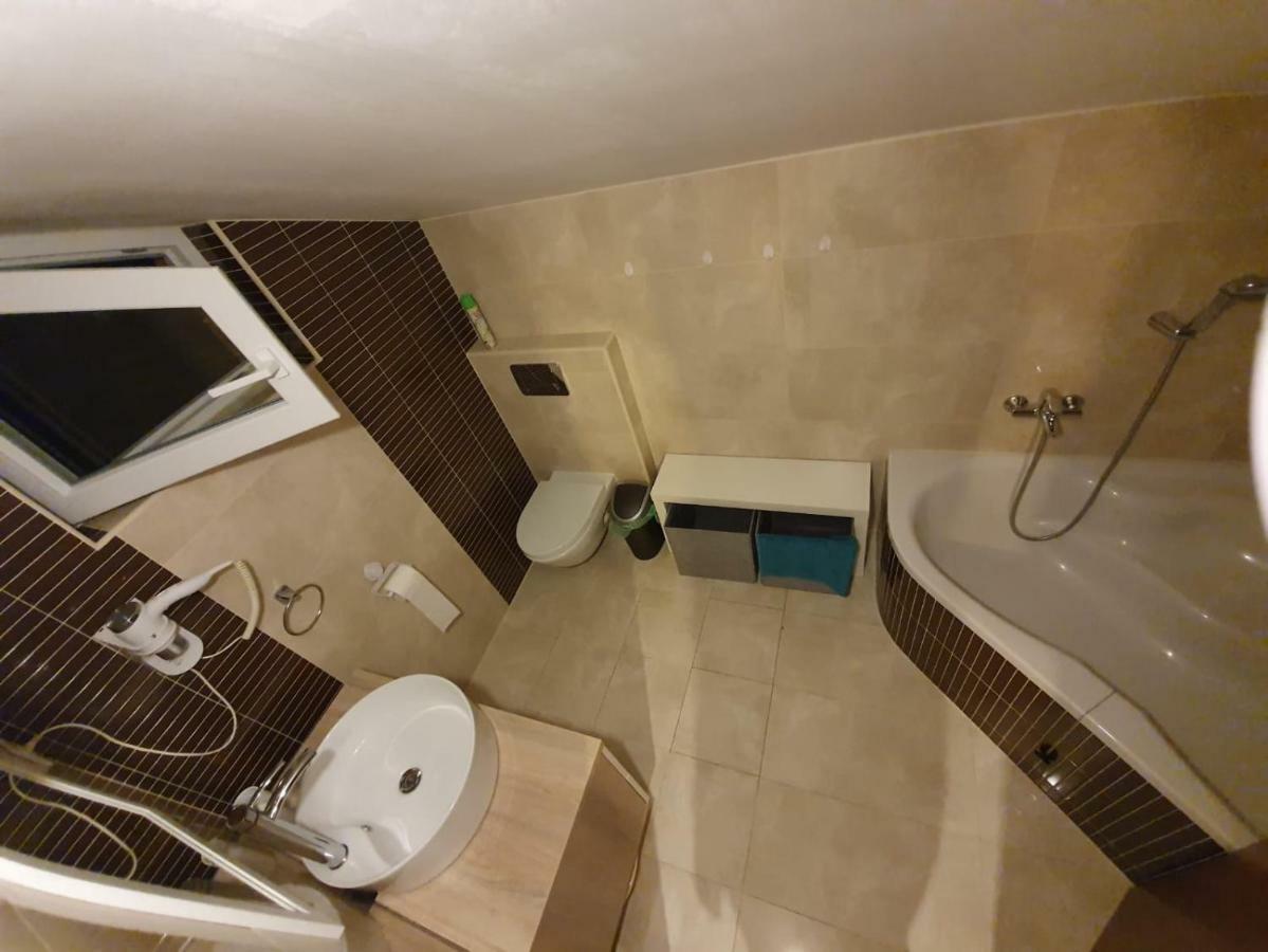 Allure Apartment Корнич Екстер'єр фото